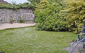 Honeysuckle Cottage
